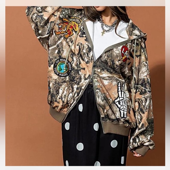 Dressed in LALA Jackets & Blazers - Dressed in lalaCamouflage Patch Zip-Up Hooded Jacket - Brown S/M